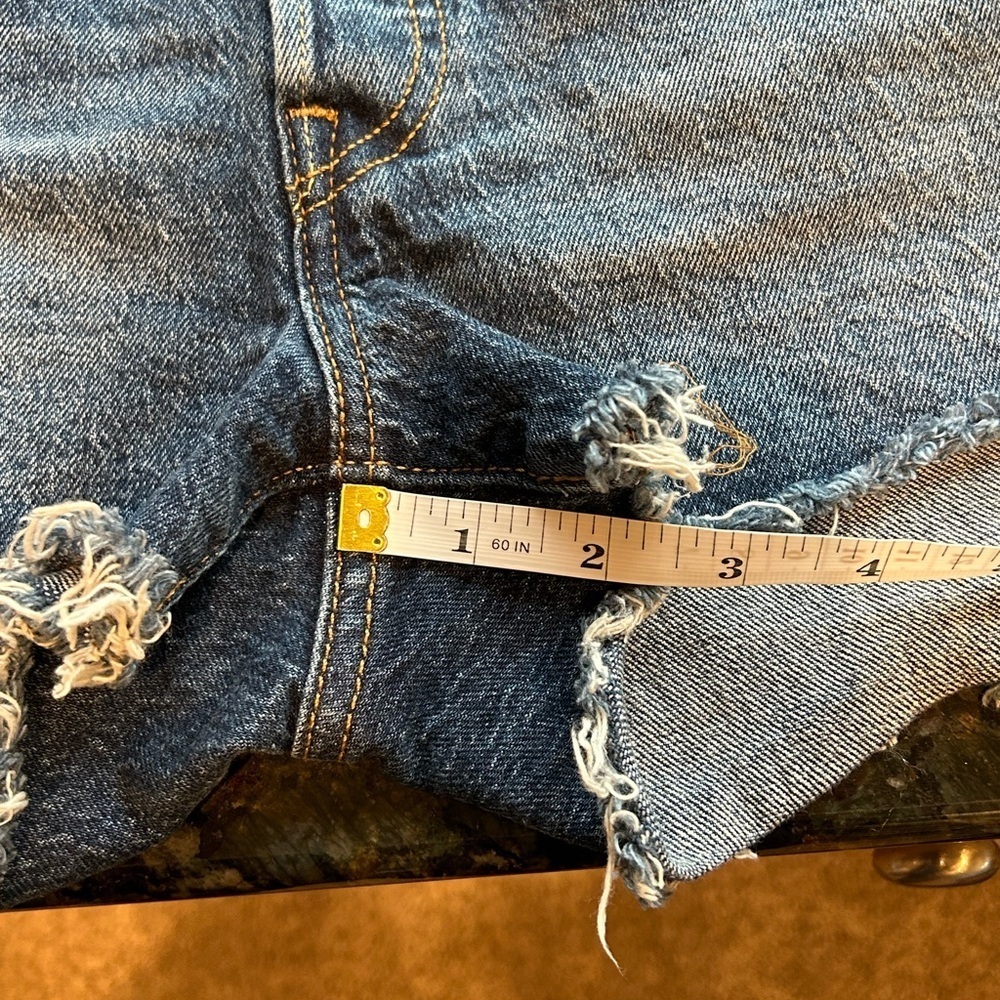 Levi’s 501 original button fly Jean cut off shorts. Classic American - Picture 11 of 11